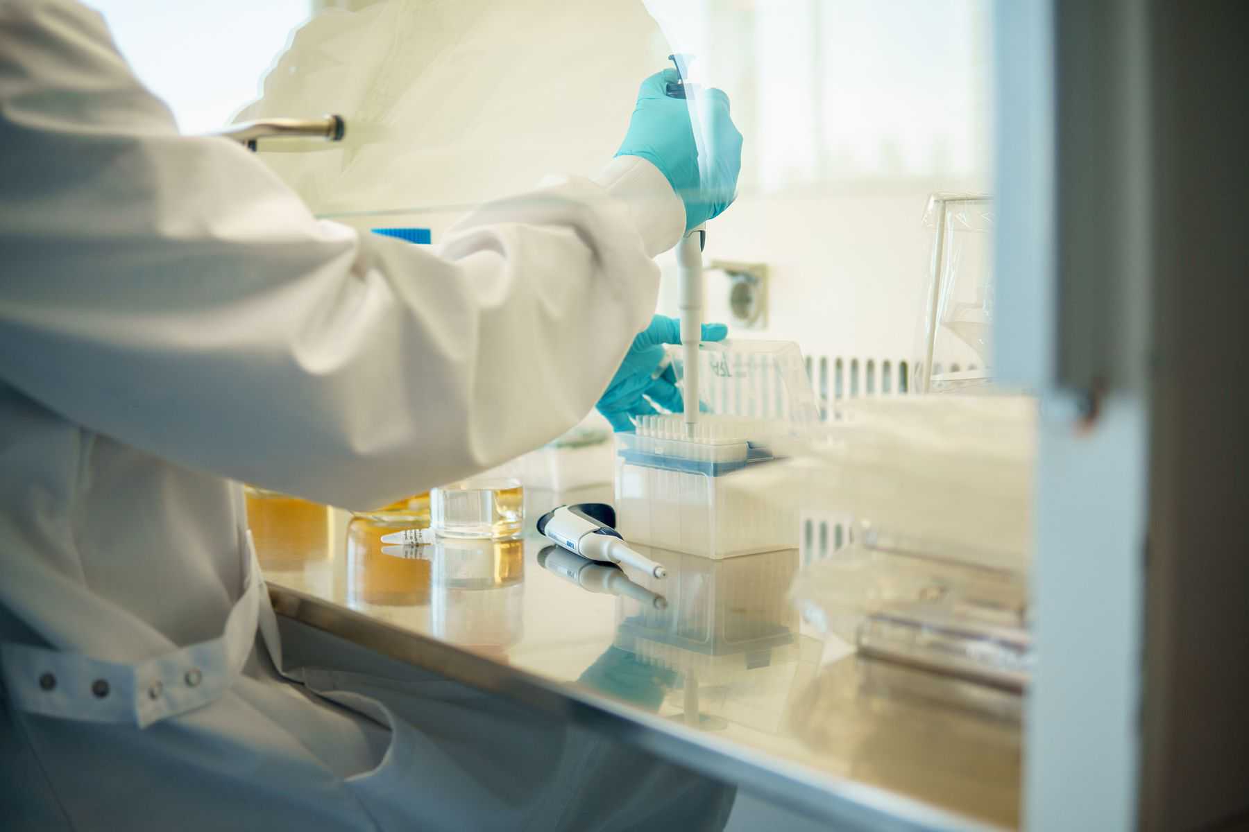 佛山试管代生机构黄体期方案促排后可不可以移植冻囊胚呢?